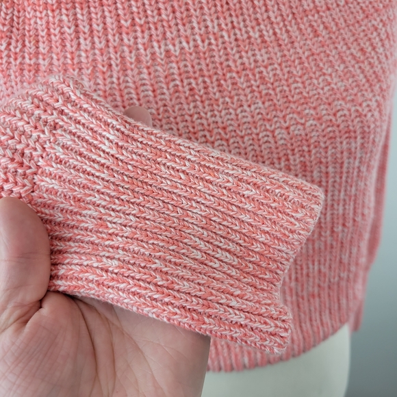 AMERICAN APPAREL | Salmon Pink Knit Long Sleeve Crop Top - Picture 4 of 7